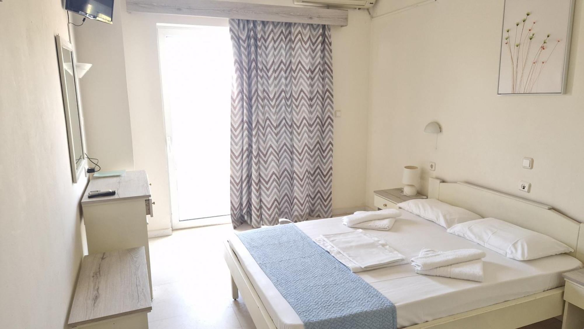 Regina Hotel Kíssamos Kamer foto