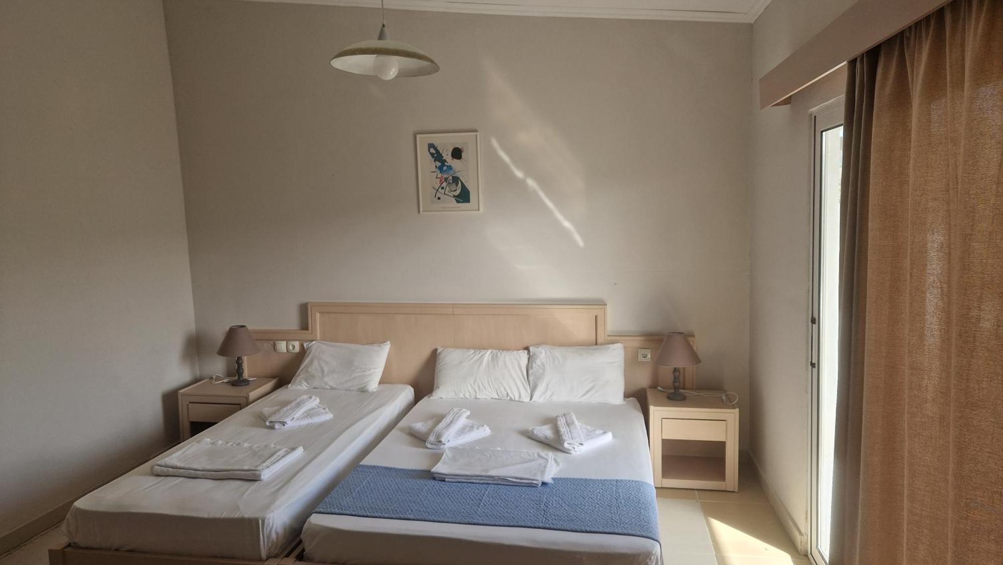 Regina Hotel Kíssamos Kamer foto