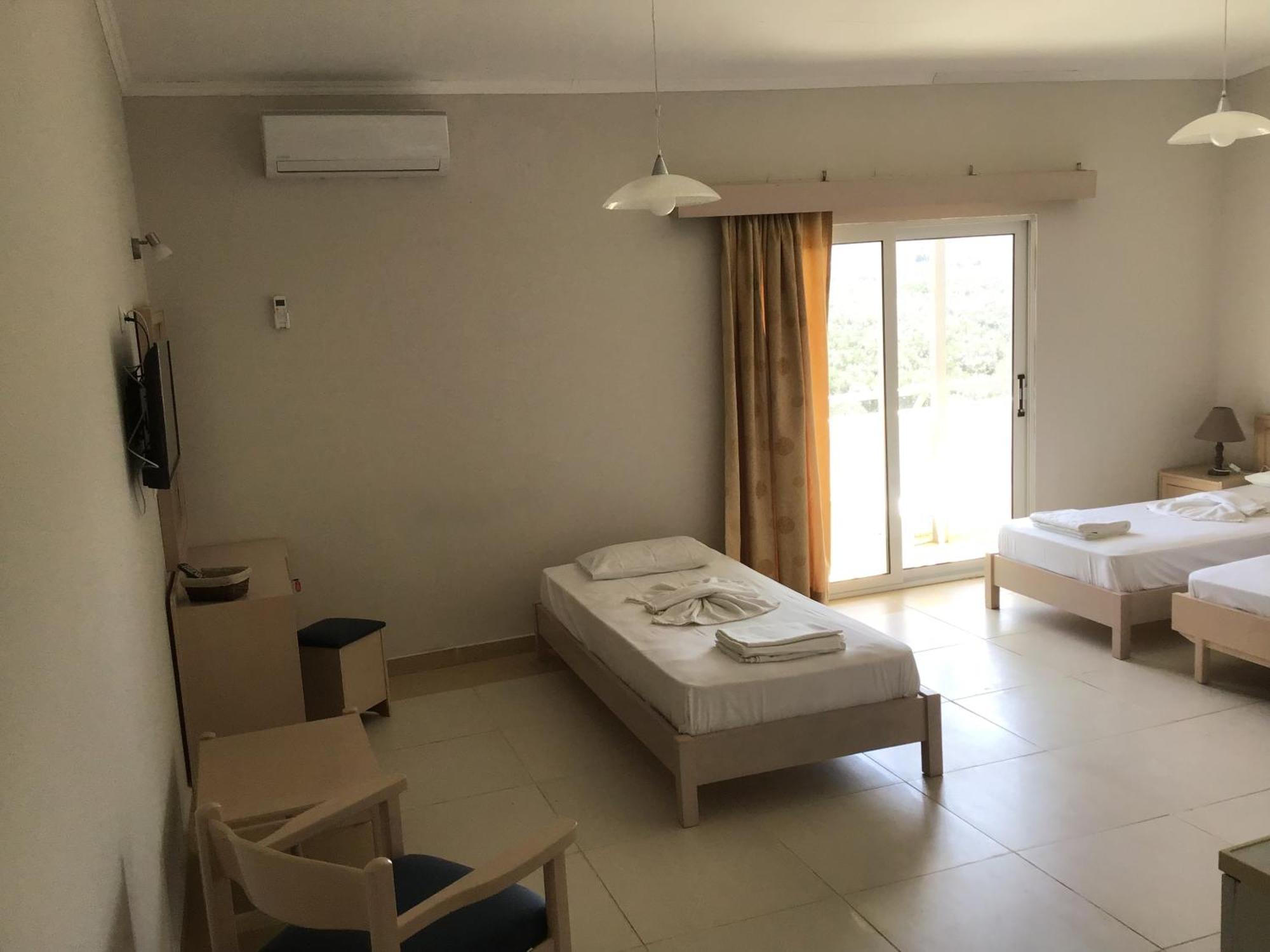Regina Hotel Kíssamos Kamer foto