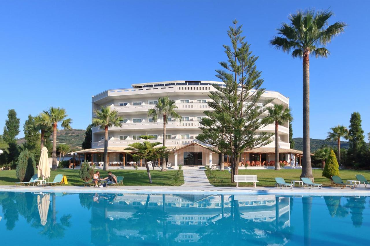 Regina Hotel Kíssamos Buitenkant foto