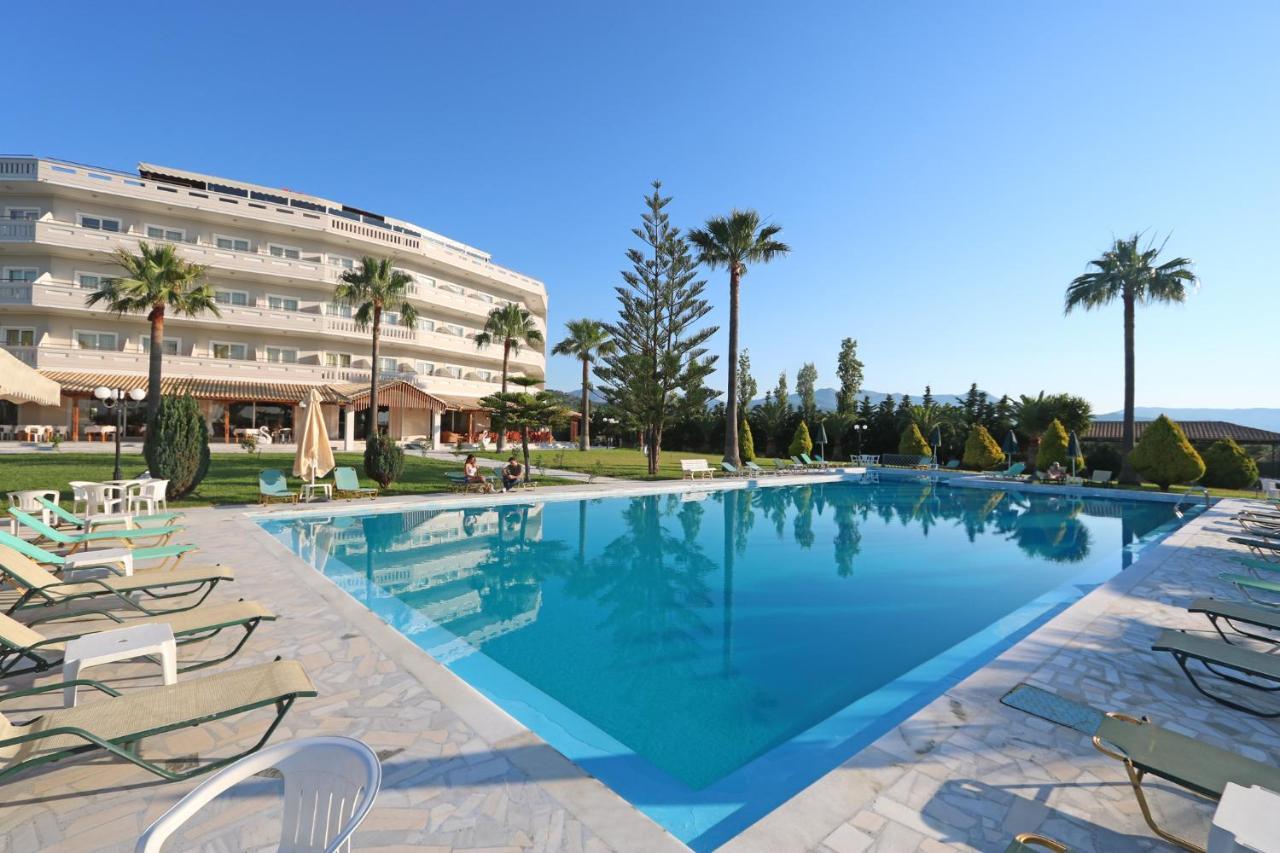 Regina Hotel Kíssamos Buitenkant foto