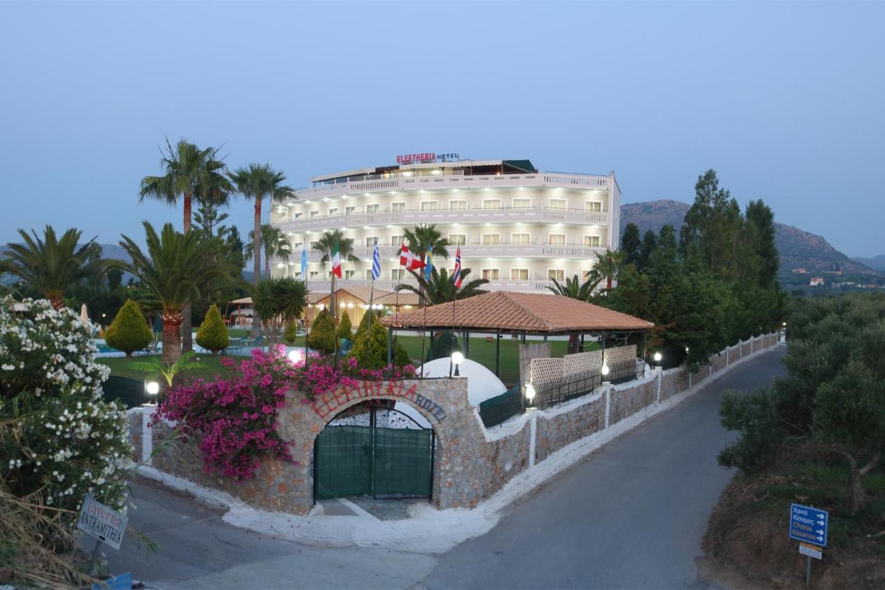 Regina Hotel Kíssamos Buitenkant foto